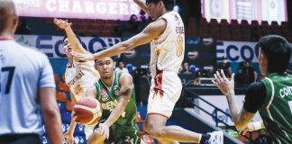 College of St. Benilde Blazers’ James Pasturan eludes two University of Perpetual Help Altas defenders to pass the ball to a teammate. NCAA PHOTO