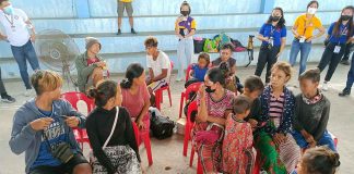 Around 23 of mendicant Badjaos were “rescued” from the streets of Iloilo City on Friday, Oct. 7, by the City Social Welfare and Development Office. AJ PALCULLO/PN