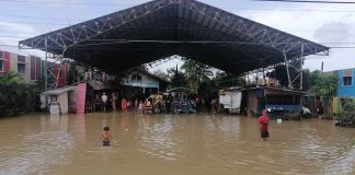Residents of Barangay Cabugao O’este in Panay, Capiz still experienced the aftermath of the flooding brought by Tropical Storm “Paeng,” on Sunday morning, Oct. 30. DRRMO CAPIZ FB