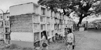 Iloilo City mayor Jerry Treñas says there is no more limit on who can visit cemeteries during this year’s “Piesta Minatay” on Nov. 1 and No. 2. PN FILE PHOTO