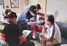Veteran broadcaster and radio blocktime host Flo Hervias sustains wounds on his nose, eyebrows and lips. He was attacked by three masked men in front of radio station DYRI Radio Mindanao Network (RMN) Iloilo on Friday morning, Oct. 7, 2022. DYRI RMN ILOILO PHOTO