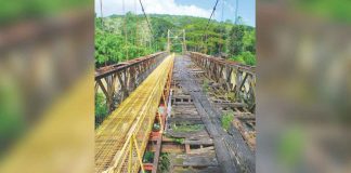 Gov. Arthur Defensor Jr. says he tried to find ways to include the hanging bridge in Barangay Moroboro, Dingle, Iloilo in this year’s fund because it has been a long-time concern of the residents in the area. BALITA HALIN SA KAPITOLYO/FB PHOTO