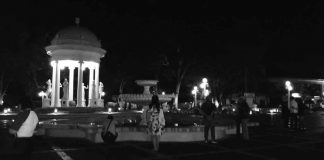 Molo plaza is one of the last stops of the three-hour Iloilo City Night Tour for members of the Iloilo media, tour operators and tour guides on Friday, Oct. 7, 2022. GLENDA TAYONA/PN