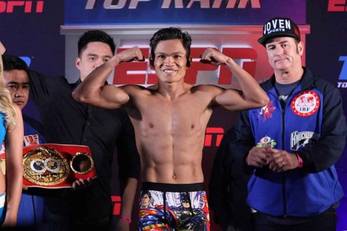 sports-ancajas-pic-and-caption Jerwin Ancajas aims to reclaim the IBF World super flyweight championship in his rematch with Argentinian Fernando Daniel Martinez this weekend. PHOTO COURTESY OF JHAY OH OTAMIAS