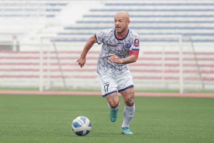 Stephan Schrock spearhead the offense for the Azkals Developmental Team against Mendiola 1991 FC. PHOTO COURTESY OF PFL Stephan Schrock spearhead the offense for the Azkals Developmental Team against Mendiola 1991 FC. PHOTO COURTESY OF PFL
