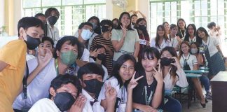 HAPPY WORLD TEACHERS’ DAY! Teachers’ role in honing and shaping everyone’s future in different fields is being celebrated worldwide today through the World Teachers’ Day. Photo shows teacher Riza Joy Prodigo and her students at the Pavia National High School. PAULINE HERIA/PN