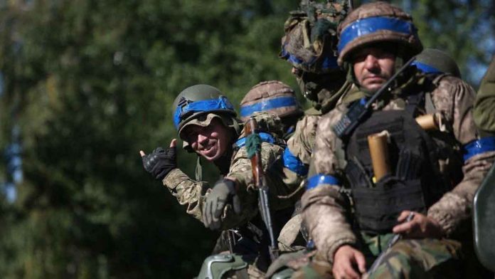 ukrainian-units Ukrainian armoured units are advancing against the Russians in several areas. AFP