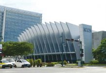 Baptism highlights second day of convention at Iloilo Convention Center; Full immersion baptism marks special day for many