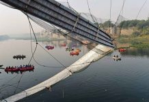 India bridge collapse kills 141 This is what remains of the footbridge that collapsed in Morbi, Gujarat, India due to overcrowding. GETTY IMAGES