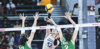National University Lady Bulldogs’ Alyssa Solomon scores against the defense of De La Salle University Lady Spikers’ Angel Canino and Thea Gagate. SHAKEY’S SUPER LEAGUE PHOTO