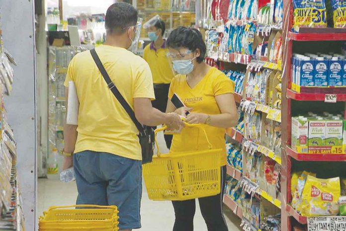 Noche-Buena Trade Undersecretary Ruth Castelo says the government could not regulate the prices of Noche Buena products because these are neither basic or prime commodities. ABS-CBN NEWS PHOTO