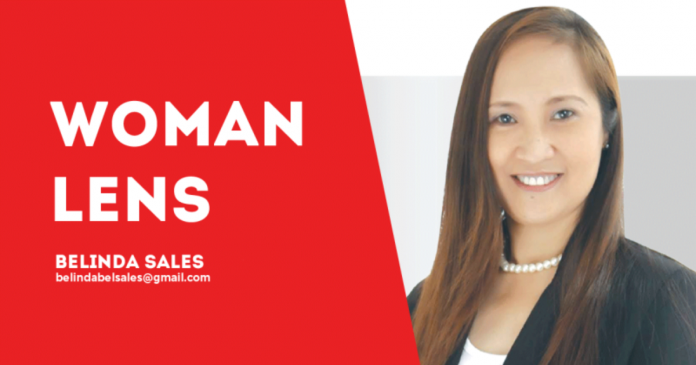 WOMAN-LENS-BELINDA-SALES