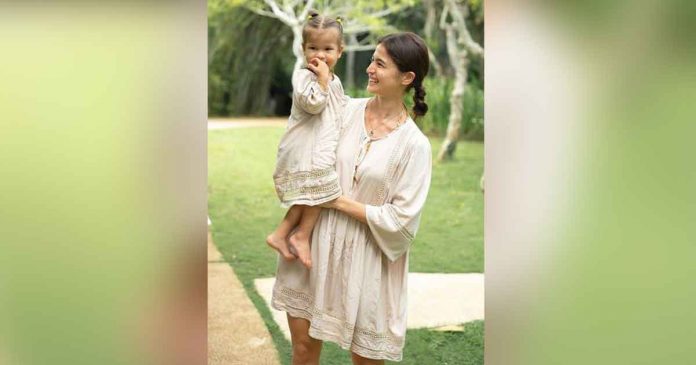 Anne Curtis and daughter Dahlia