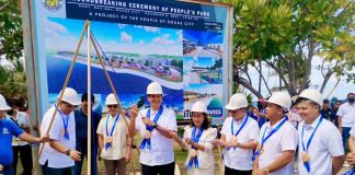 Roxas City officials led by Mayor Ronnie Dadivas break ground for the People's Park Redevelopment Project. RONNIE DADIVAS FB PHOTO