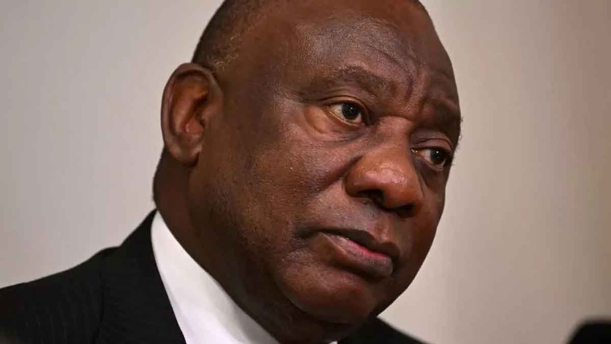 south-africa-president-won-t-resign-despite-scandal