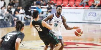 Converge FiberXers’ Jamaal Franklin wards off the defense of Aklanon Andreas Cahilig of Terrafirma Dyip. PBA PHOTO
