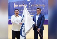 SSS welcomes new president and CEO Former Social Security System president and chief executive officer Michael G. Regino (right) turned over the leadership of the SSS to newly appointed acting president and CEO Macasaet (left) in a ceremony held yesterday at the SSS Main Office in Quezon City.