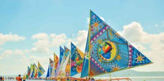 Colorful paraws are seen along the shoreline of Villa Beach in Arevalo, Iloilo City during the 47th Paraw Regatta Festival main sailing event in 2019. The largest sailing event in the Philippines will be back for its 50th year from March 12 to 19, 2023. PN FILE PHOTO