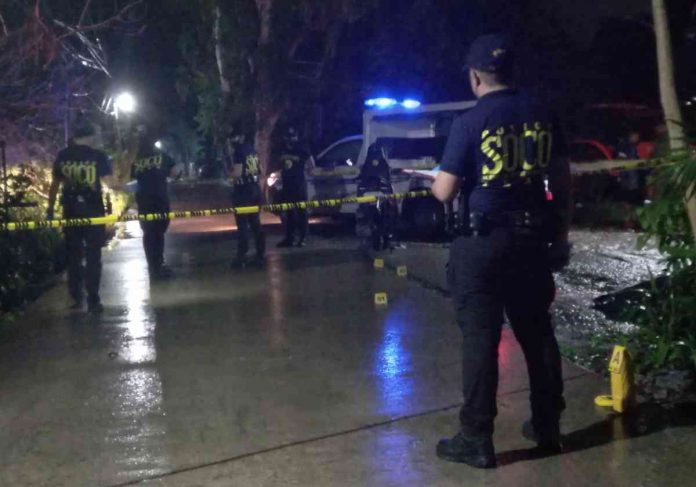 pavia shooting pic Two motorcycle-riding men were shot in Pavia, Iloilo on Monday night. PANAY NEWS PHOTO