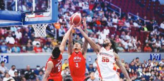 Barangay Ginebra San Miguel Kings’ Jamie Malonzo and Earl Scottie Thompson battle NorthPort Batang Pier’s Kevin Murphy for a rebound. PBA PHOTO