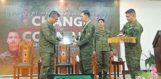 Colonel Michael Samson (2nd from right) is the new commander of Philippine Army’s 301st Infantry Brigade (303IBde), replacing Brigadier General Marion Sison (leftmost). The change of command ceremony was spearheaded by Lieutenant General Benedict Arevalo (2nf from left), commander of the Philippine Army’s 3rd Infantry Division.