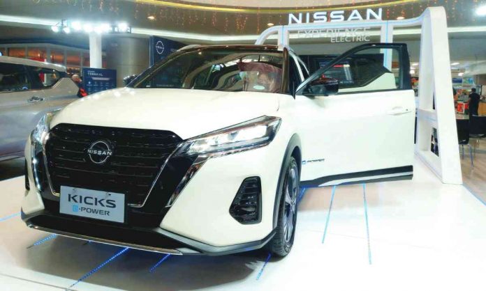 5 Nissan Kicks