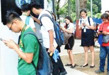 The Department of Information and Communications Technology says the public must not abuse the free WiFi program or they will be forced to put in restrictions on its usage. PHILSTAR PHOTO