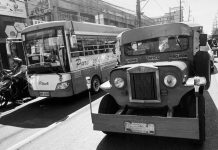 Support for e-vehicle use incentivization grows A public utility jeepney (right) travels next to an electric-powered Star 8 minibus (left). A chemist and university professor said the introduction of electric vehicles to the country can help reduce the emissions of greenhouse gasses which are harmful to the environment. FRANCIS R. MALASIG/EPA-EFE PHOTO