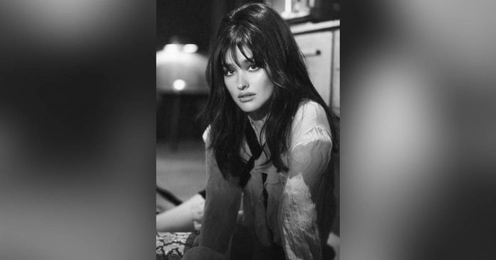 liza Liza Soberano apologizes to Ogie Diaz and ABS-CBN and expresses gratitude for all their help with her career.