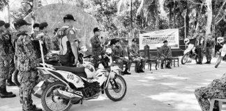 Police Colonel Ronaldo Palomo, director of the Iloilo Police Provincial Office, leads the launching of the Motoronda Squad at the 2nd Iloilo Provincial Mobile Force Company headquarters in Camp Jalandoni, Barangay Zerrudo, Sara, Iloilo on Saturday, March 18. IPPO PHOTO
