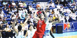 Barangay Ginebra San Miguel Kings’ Christian Standhardinger attacks the defense of Phoenix Super LPG Fuel Masters for an inside hit. PBA PHOTO