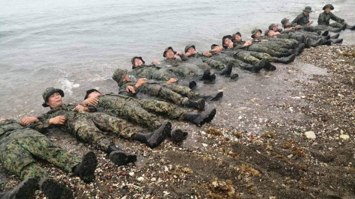 Antique cops (2) Seventeen Antique police personnel undergo reception rites for their Basic Underwater Search, Rescue and Recovery Operations Course (BUSRROC) in San Jose de Buenavista town on Tuesday, April 11. ANTIQUE PPO PNP-PRO6 FACEBOOK PAGE