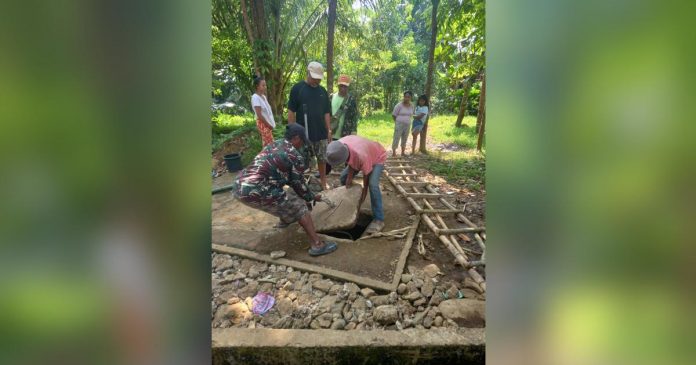 deep well_superimposed Two men died falling 20 feet into a deep well in Calatrava, Negros Occidental, on April 15. CALATRAVA PNP