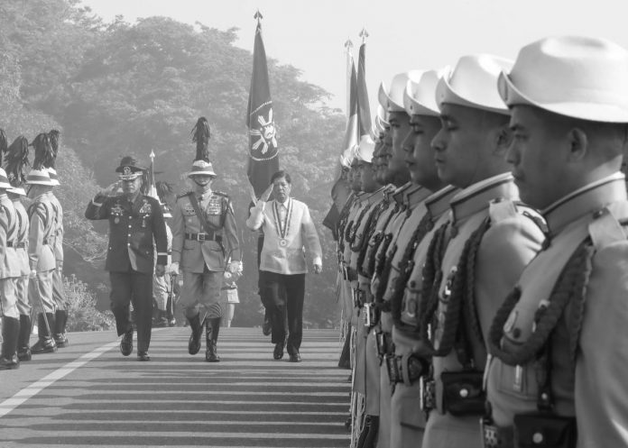 CELEBRATING HEROES. President Ferdinand R. Marcos Jr. (third from left) leads the 81st Araw ng Kagitingan (Day of Valor) commemoration at Mount Samat National Shrine in Pilar, Bataan on Monday, April 10, 2023. In his speech, he acknowledged all individual acts of valor and of sacrifice and Filipinos’ deep love for the country and freedom. PNA