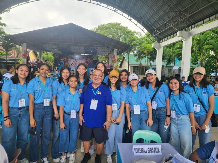 sports_negros_pic_and_caption_resized Members of Negros Occidental secondary girls volleyball team. PHOTO COURTESY OF JOSE MONTALBO