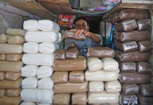 DA mulling setting SRP for sugar Department of Agriculture’s latest price monitoring showed refined sugar is being sold for P86 to P110 per kilo, washed sugar is from P80 to P95 per kilo, and brown sugar is priced at P80 to P95 per kilo. BUSINESS MIRROR PHOTO