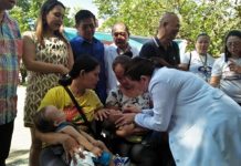 A medical officer administers oral polio vaccine to one of the target children during a door-to-door supplemental immunization of the Department of Health Region 6 in this file photo. PHOTO COURTESY OF PNA