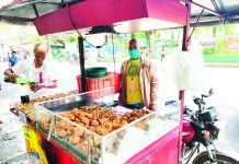Restricting street food vending, especially ambulant vending, in Iloilo City is not necessary. Instead, regulating vending hours is more feasible, according to the city council’s committee on trade, commerce and industry. AJ PALCULLO/PN