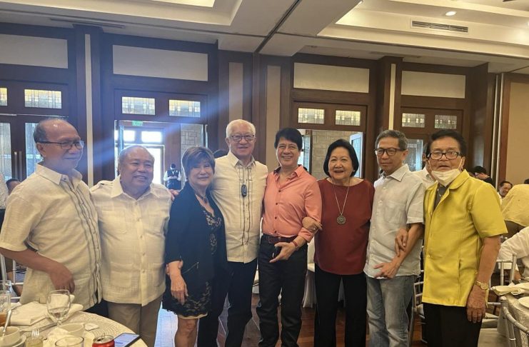 Birthday celebrator, former Antique governor Salvacion “Sally” Zaldivar-Perez with Energy Secretary Raphael “Popo” Lotilla of Sibalom, Antique, Batangas’ Gov. Hermilando Mandanas and other well-wishers