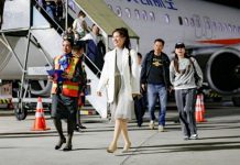 DOT welcomes resumption of chartered flights to Boracay Chinese tourists alight from the plane upon arrival in Kalibo, Aklan on April 18, 2023. It is the first chartered flight from China since the market reopened for international travel on Jan. 8. PHOTO COURTESY OF DOT