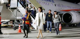 Chinese tourists alight from the plane upon arrival in Kalibo, Aklan on April 18, 2023. It is the first chartered flight from China since the market reopened for international travel on Jan. 8. PHOTO COURTESY OF DOT