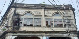 A glass window of the Locsin-Coscolluela building on corner Ledesma-Iznart Street, Barangay Magsaysay, Iloilo City recently shattered and fell, nearly hitting passersby. AJ PALCULLO/PN