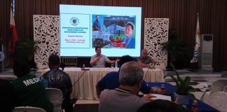 Gov. Arthur Defensor Jr. presides over the Iloilo Provincial Disaster Risk Reduction and Management Council meeting on Tuesday, May 2. IME SORNITO/PN