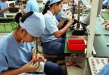 PH manufacturing growth cools to 8-month low in April Manufacturing firms in the Philippines are upbeat on expectations for output over the coming 12 months. AFP PHOTO