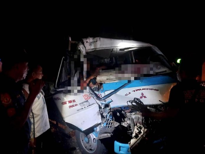 crash_kills_resized A truck passenger died after the vehicle collided with a van in Banga, Aklan yesterday, May 10. MDRRMO BANGA - ENERGY NEWS