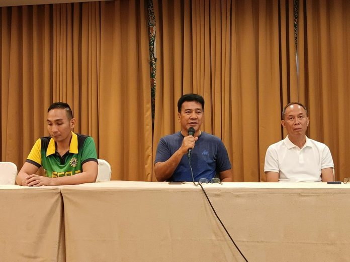 ileco_resized (From left) Atty. James G. Balsomo, general manager of Iloilo Electric Cooperative (Ileco) III, Engr. Jose Redmond Eric Roquios, general manager of Ileco II, and Engr. Miguel A. Paguntalan Jr., general manager of Ileco I, during the joint press conference on Saturday afternoon, April 29. AJ PALCULLO PHOTO