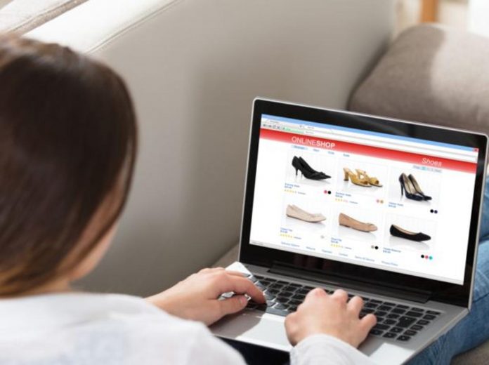 online_shopping.JPG_resized Survey shows cash on delivery payments give online shoppers a sense of security as they can withhold payment until they receive and inspect the item. INQUIRER.NET PHOTO