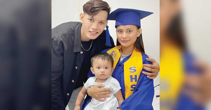 rita Rita Gaviola is now a senior high school graduate. Photo shows Rita with her non-showbiz partner and their baby daughter Kianna.