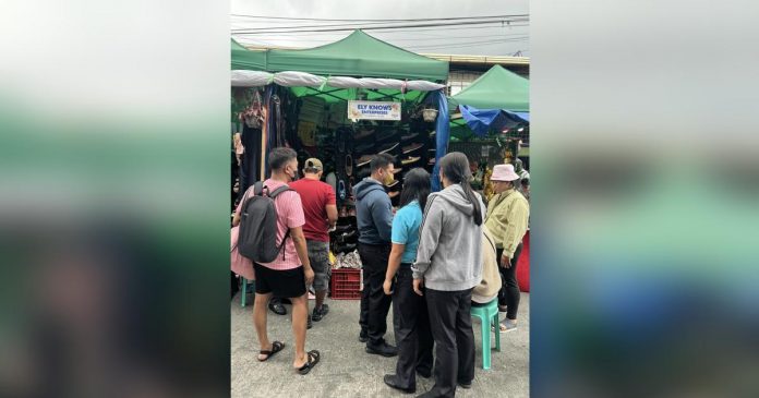 shoes_superimposed The Philippine government reiterates its request to the United States government to extend the zero-tariff to Philippine-made garments and shoes. Photo shows Marikina-made shoes on sale in Baguio City. ELY KNOWS-MARIKINA FB PAGE PHOTO