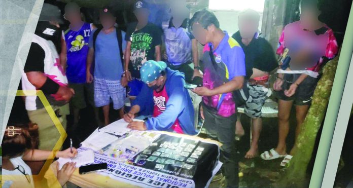 Six drug suspects yielded nearly P400,000 in a buy-bust operation in Jaro district, Iloilo City on Monday afternoon, May 15. PCADG WESTERN VISAYAS
